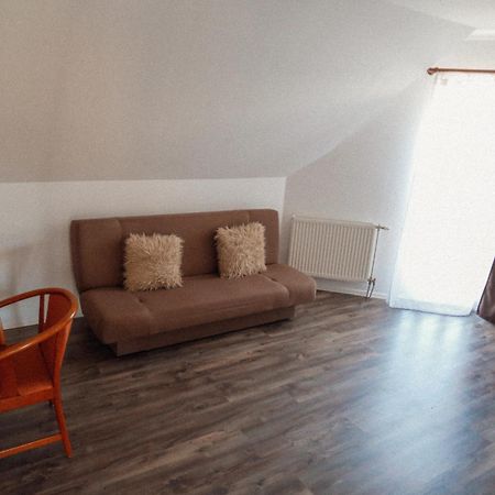 Megnyugtat-lak Apartmanház Demjén Exterior foto