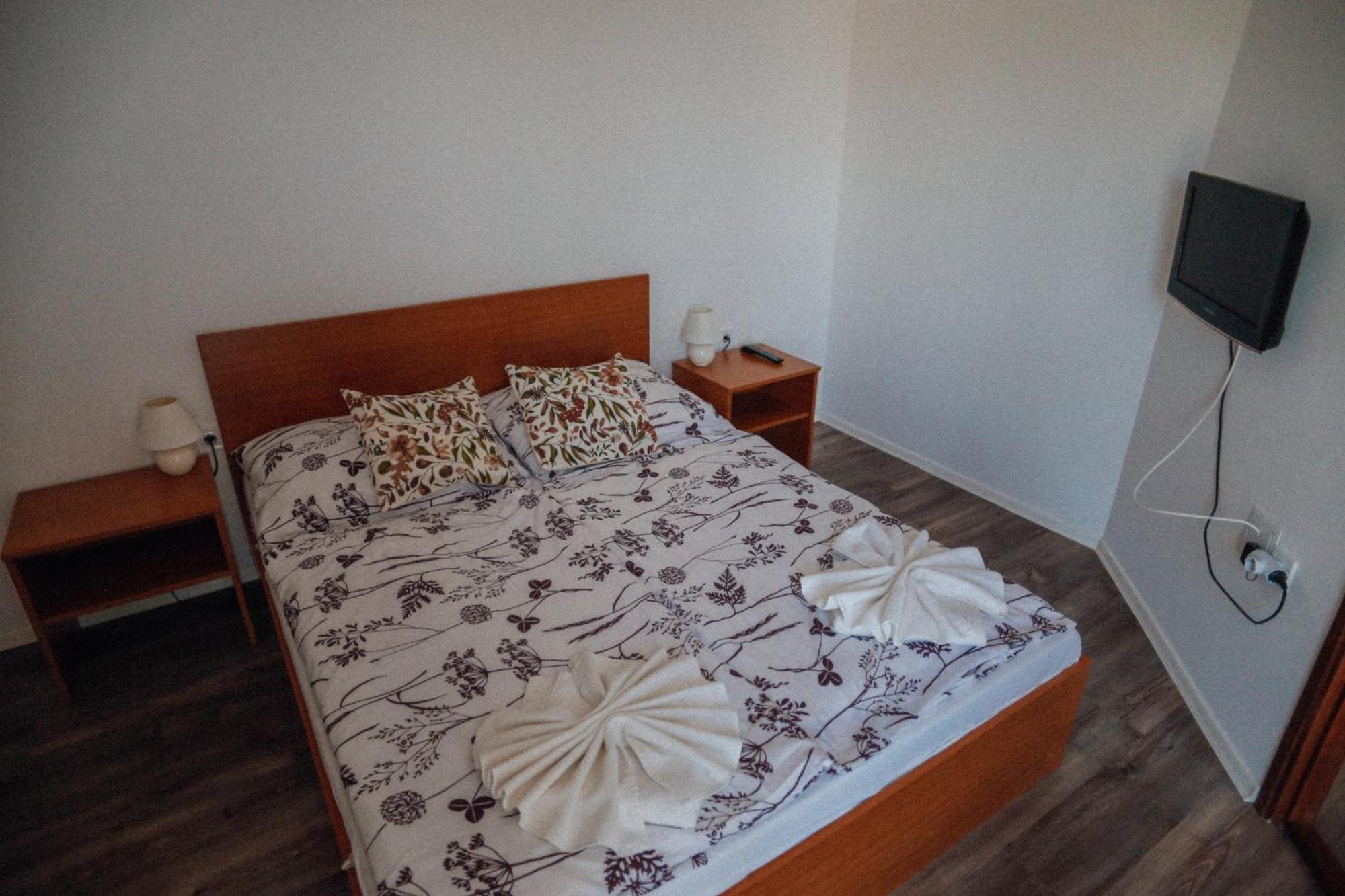 Megnyugtat-lak Apartmanház Demjén Exterior foto