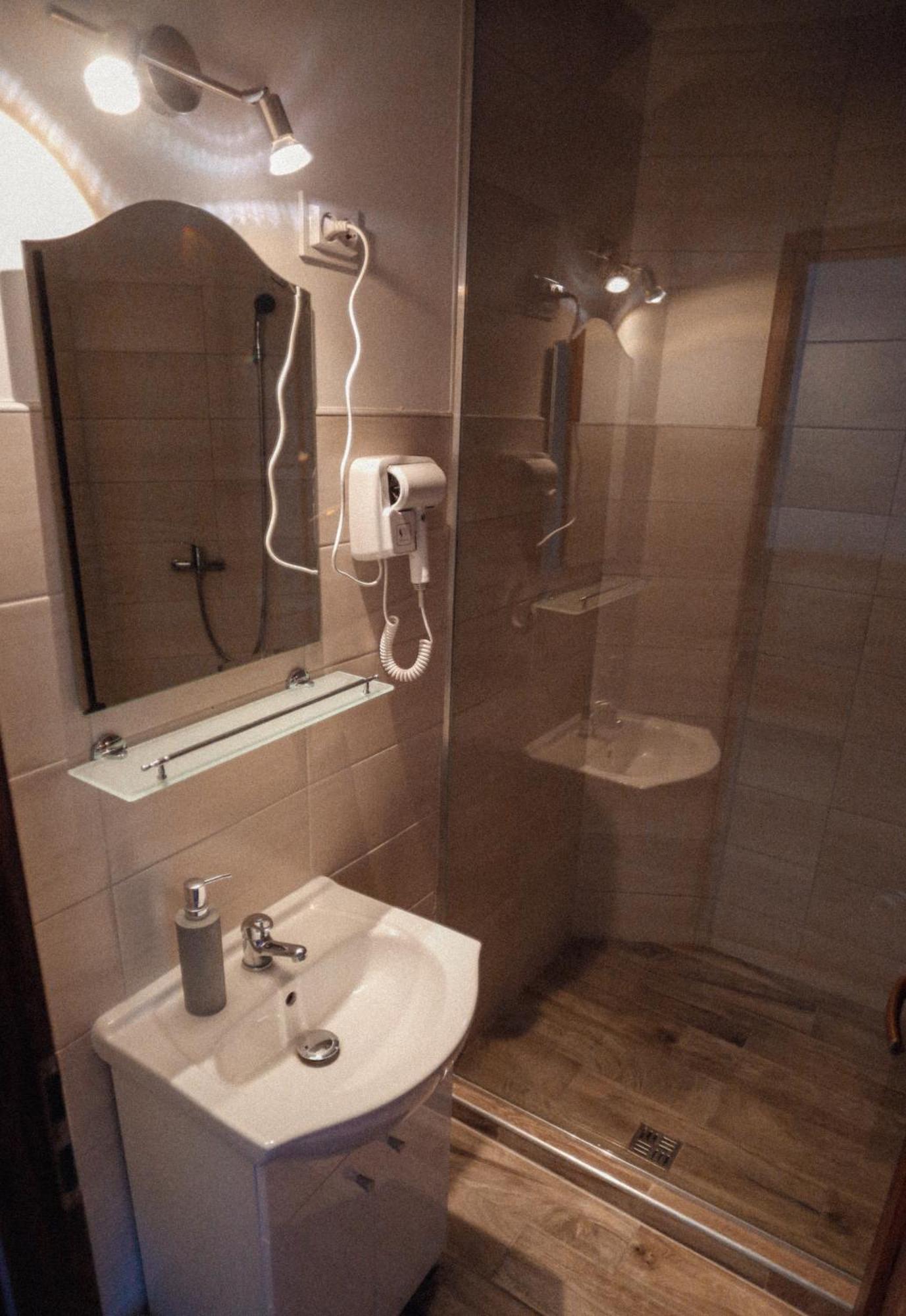 Megnyugtat-lak Apartmanház Demjén Exterior foto